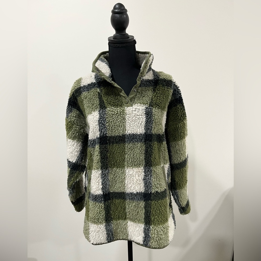 Madewell Sherpa popover tunic, green plaid.